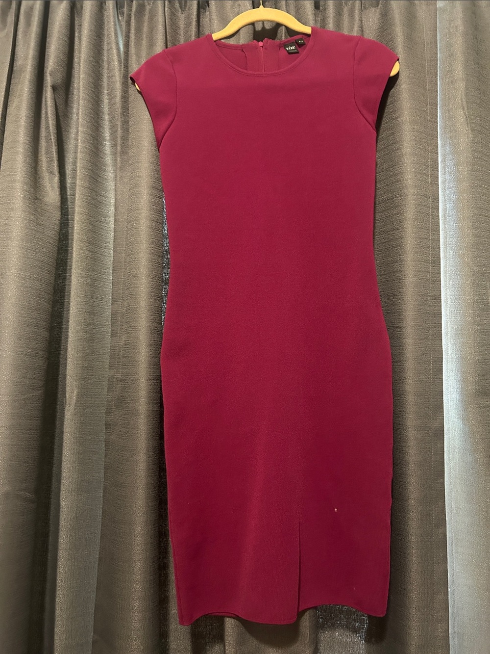 Tailored Cap-Sleeve Midi Dress in Berry